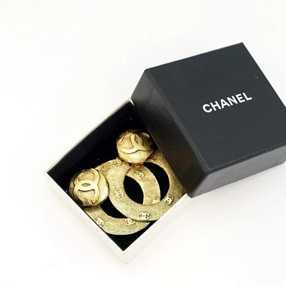 CHANEL CC logos Hoop 2 way Dangle Earrings Gold Tone 29 Auth w/Box #19000 - Picture 8 of 8